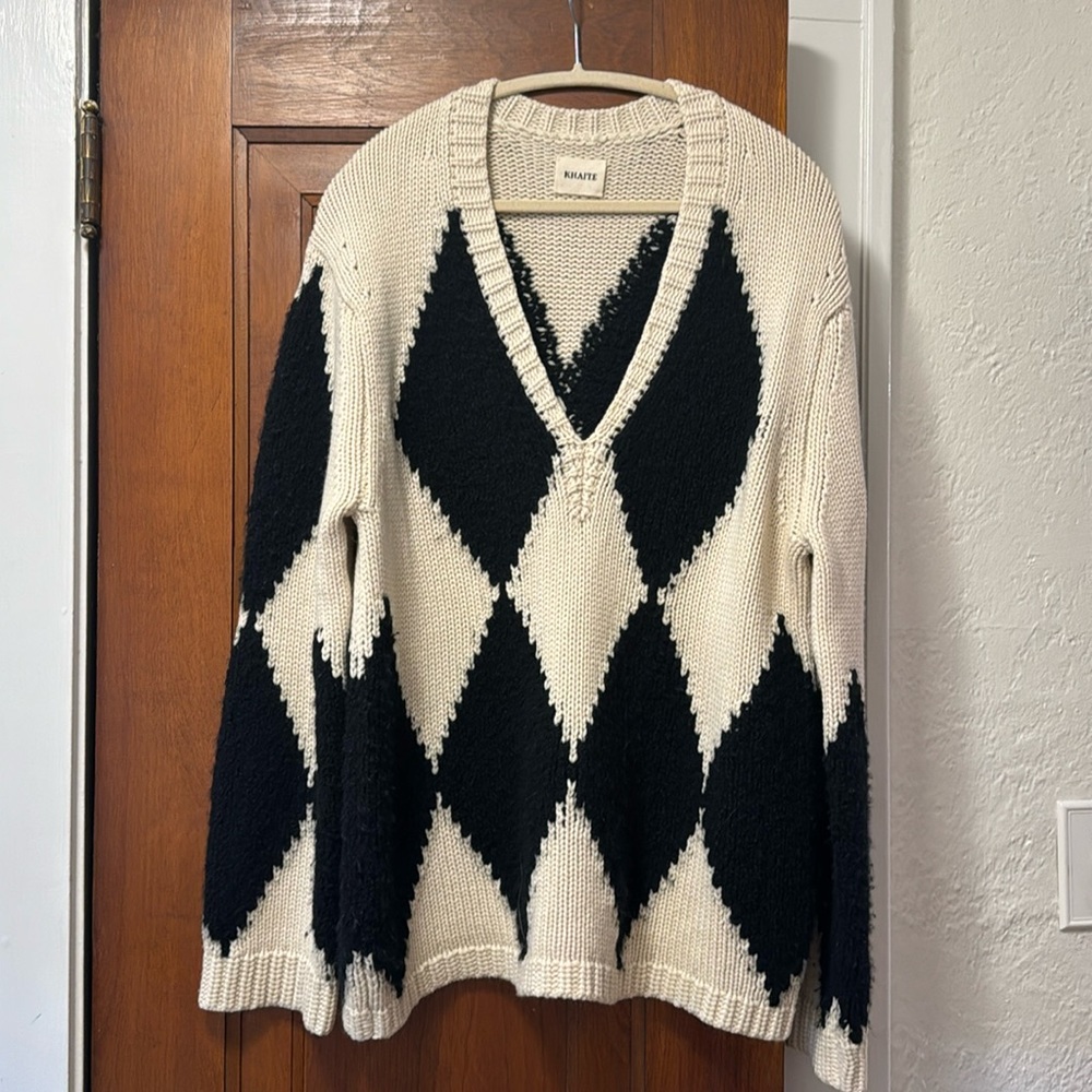 Khaite Valerie Diamond Cashmere oversized Sweater